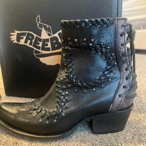 Freebird Walker Western Ankle boot